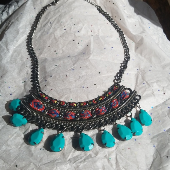 Necklace - Picture 2 of 3